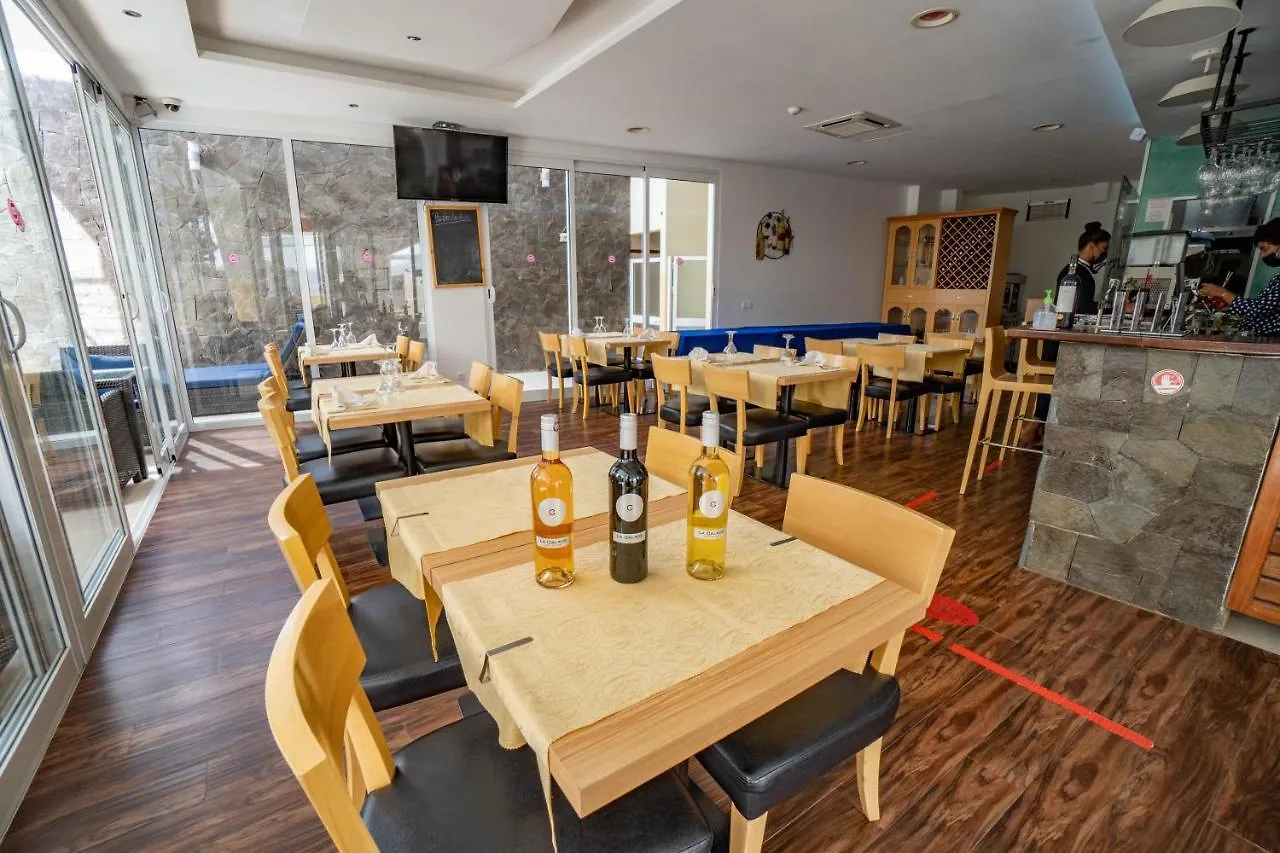 ****  Blue Marlin Hotel Mindelo Cape Verde