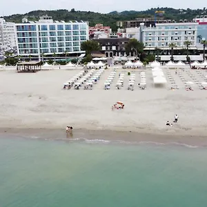 https://oaz-durres.albaniahotels.org