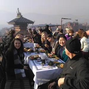 https://sunny-guest-house-and-cafe.hotels-kathmandu.com