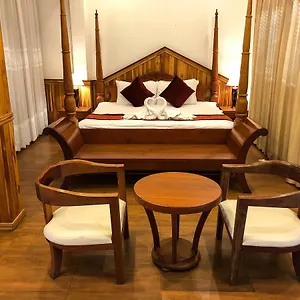 https://luangprabang-river-lodge1.hotelsluangprabang.com